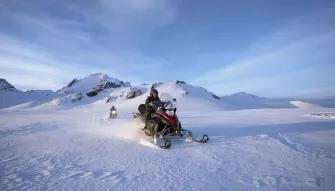 Golden Circle & Glacier Snowmobiling