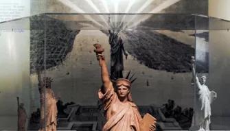 Essential Statue Tour with Pedestal Tickets Essential Statue Tour with Pedestal Tickets
