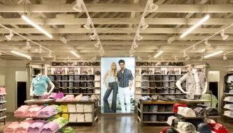 Woodbury Common Premium Outlets Shopping Tour