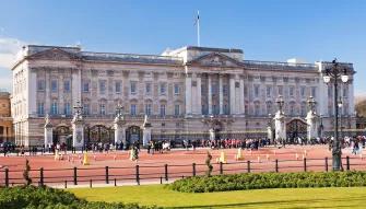 Buckingham Palace with Royal Mews Tickets