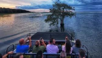 Boggy Creek Orlando Airboat Night Tour