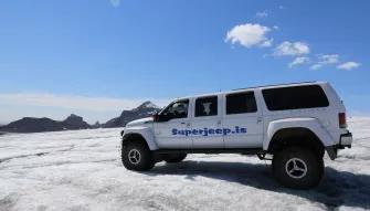 SuperJeep Golden Circle and Glacier