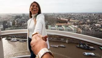 Couple enjoying a ride on the London Eye