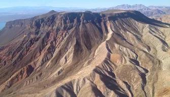 Valley of Fire State Park & Champagne Landing Tour