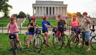Monuments at Night Bike Tour