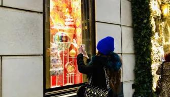 Holiday Lights &amp; Movie Sites Tour 