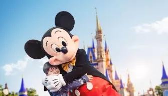 Mickey Mouse with guest, Magic Kingdom Park