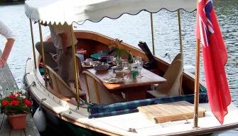 Oxford Picnic River Boat Cruise for Two 