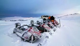snow mobile