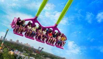 Guests riding Serengeti flyer at Busch Gardens Tampa Bay