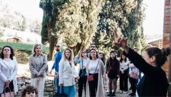 Chianti Tour: Wine Experience in Chianti Hills & Radda in Chianti from Florence Chianti Tour: Wine Experience in Chianti Hills & Radda in Chianti from Florence