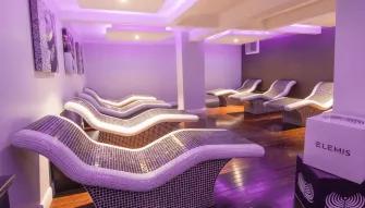 spa-beds-relaxation-room