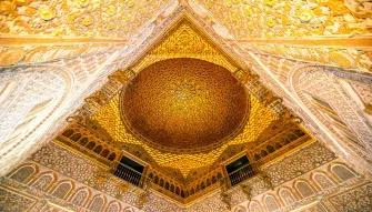 decorative-ceiling-in-real-alcazar