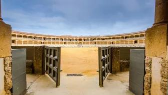 bull-ring-entrance