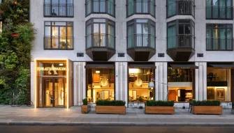 front-of-hotel