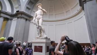 The-David-from-below