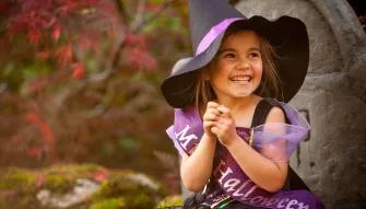 little-girl-witch
