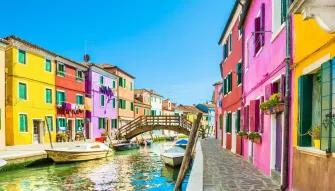 burano-bright-houses