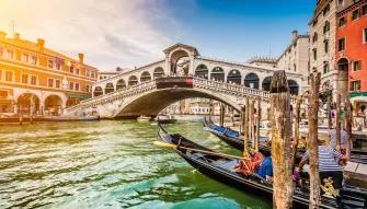 bridge-and-gondolas