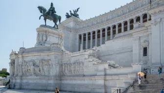 monument-building-rome