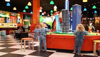 lego-building
