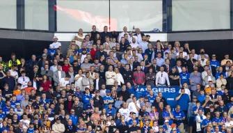 people-in-the-stands
