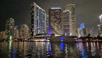 Miami Skyline Evening Cruise on Biscayne Bay