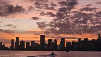 Sunset Cruise of Miami Skyline, Biscayne Bay & Celebrity Homes