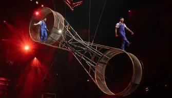 Mad Apple by Cirque du Soleil