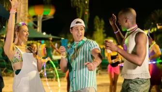 AquaGlow party