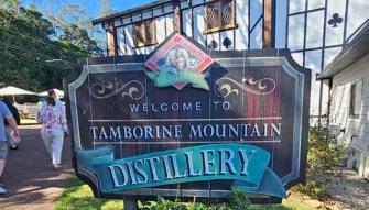 Explore Tamborine Tour Tamborine Mountain Distillery sign