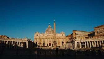 St. Peter’s Basilica Priority Access Tour with Dome & Crypt