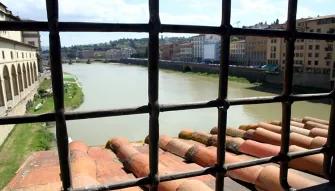 View through Bars at the Arno river