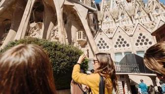 Barcelona Sagrada Familia Highlights