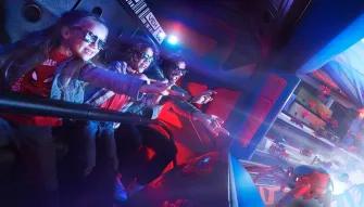 Guests enjoying Spider-Man W.E.B Adventure at Walt Disney Studios® Park