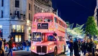 Singalong Christmas Lights with Festive Food & Drinks London Bus Tour