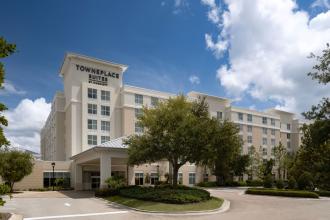 Hotel-front