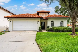 High Grove (29680) 4-bedroom Villa in Clermont