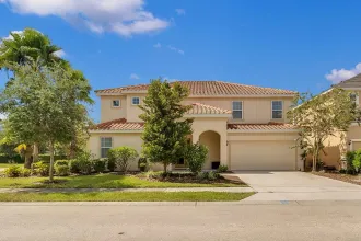 Solterra (24943) 9-bedroom Villa in Davenport