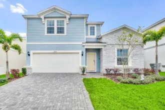 Windsor Island (7027) 8-bedroom Villa in Davenport