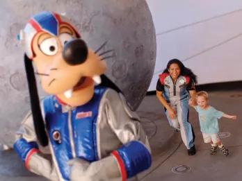 Disney & SeaWorld Parks Combo Pass  Disney & SeaWorld Parks Combo Pass