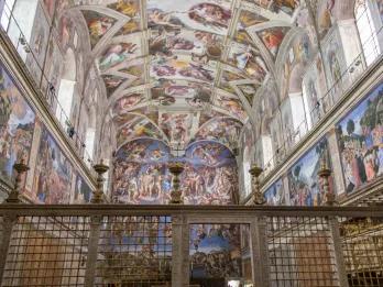 Skip the line Vatican Museums & St. Peter's Basilica Tour