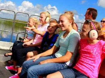 Wild Florida 60 Minute Airboat Ride with Gator Park Admission