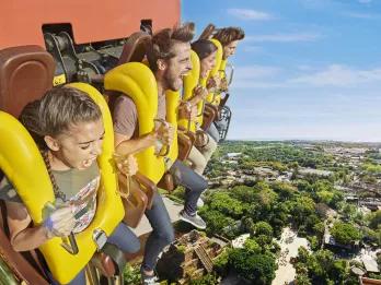 Guests braving the Hurakan Condor drop at PortAventura