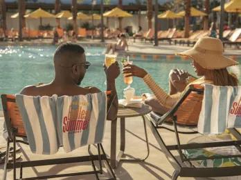 Swimming pool at Universal's Endless Summer Resort - Dockside Inn and Suites