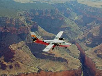 Grand Discovery Rim to Sky Tour