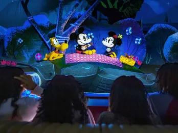 Mickey & Minnie's Runaway Railway