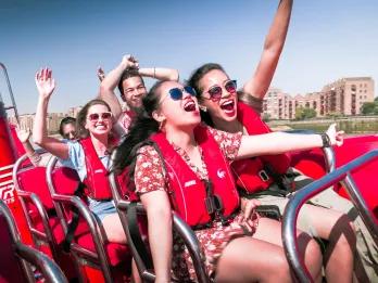 people-enjoying-speedboat