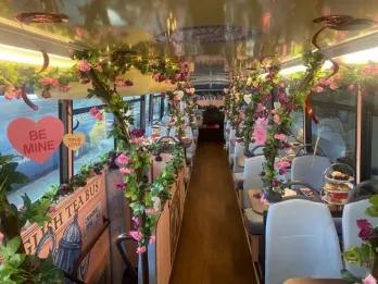 decorated-upper-deck