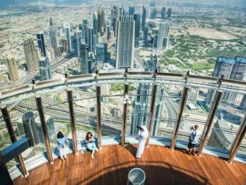 Witnessing the Spectacular Views from Burj Khalifa's Observation Deck - Accessing the Observation Deck